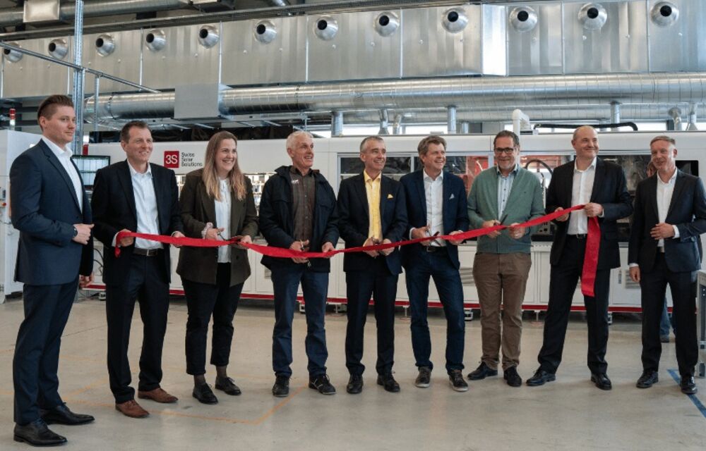 Am 25. Januar 2024 eröffnete die 3S Swiss Solar Solutions AG ihren zweiten Produktionsstandort, angesiedelt in Worb bei Bern. (Bild: 3S)